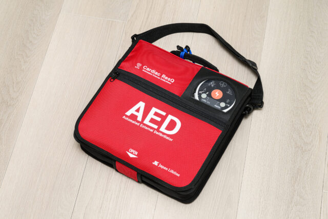 AED（自動体外式除細動器）