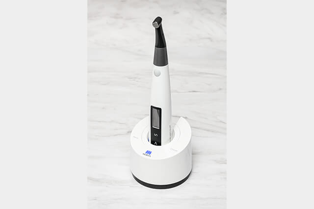 根管治療用電動拡大装置「トライオートZX2」